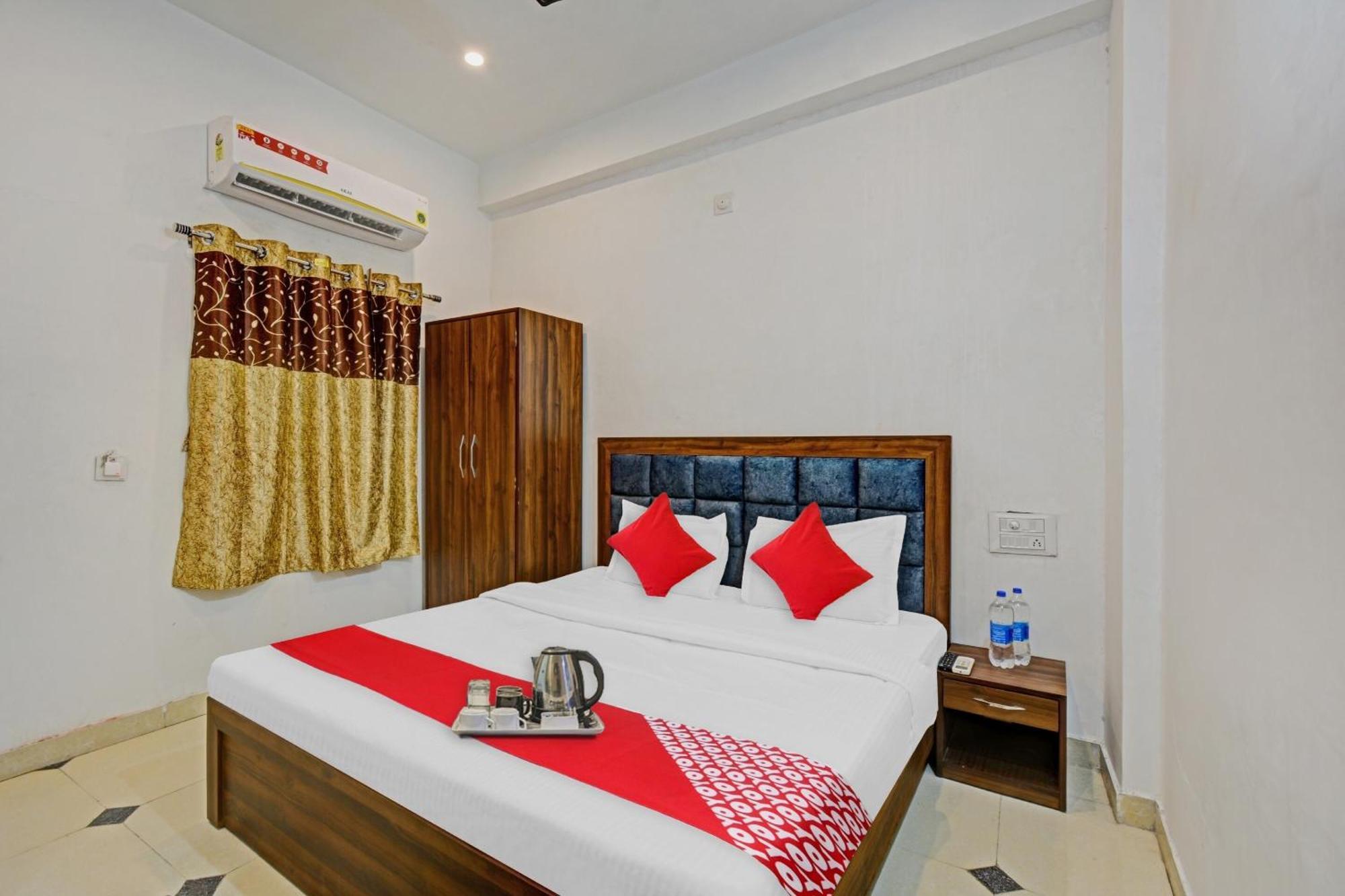 Hotel O Padharo Saa Udaipur Esterno foto