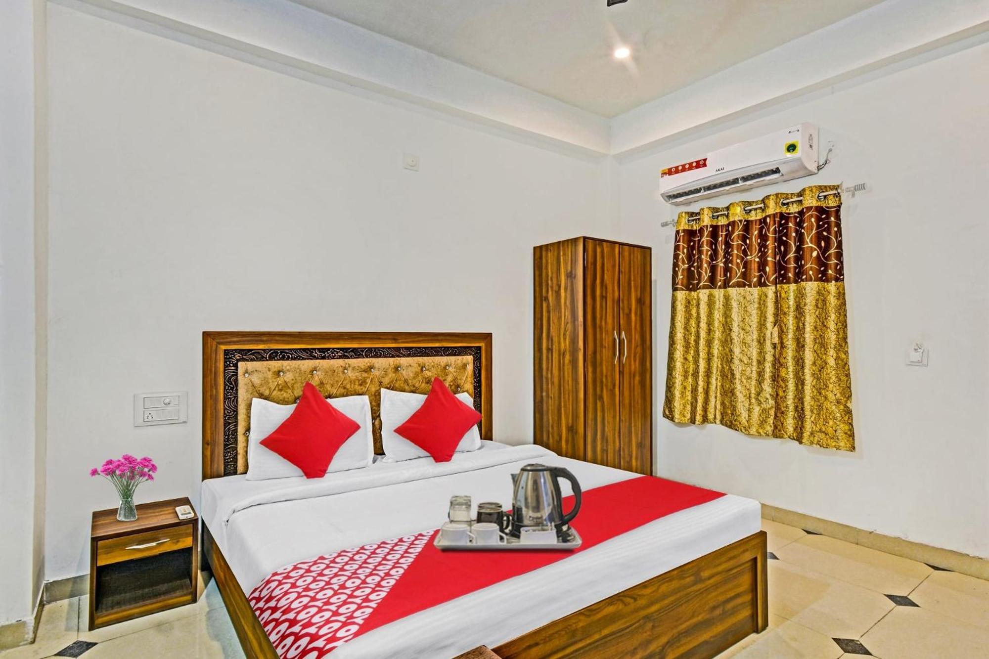 Hotel O Padharo Saa Udaipur Esterno foto